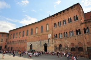 santa-maria-della-scala-siena